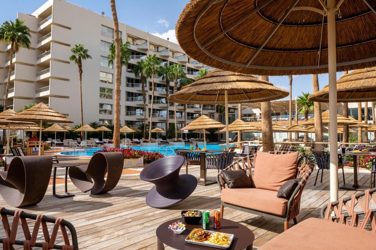 Hotel Aria Eilat Exterior foto The pool at the Hilton Sharm El Sheikh